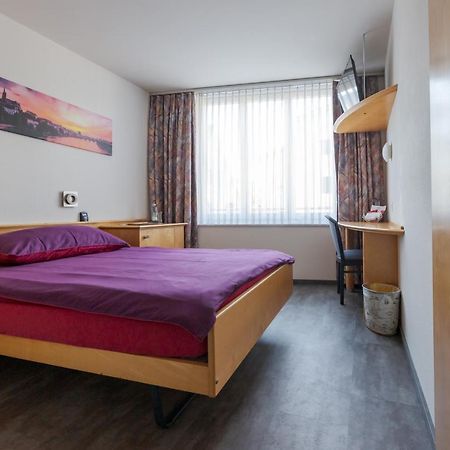 Hotel Rynach Reinach  Eksteriør bilde