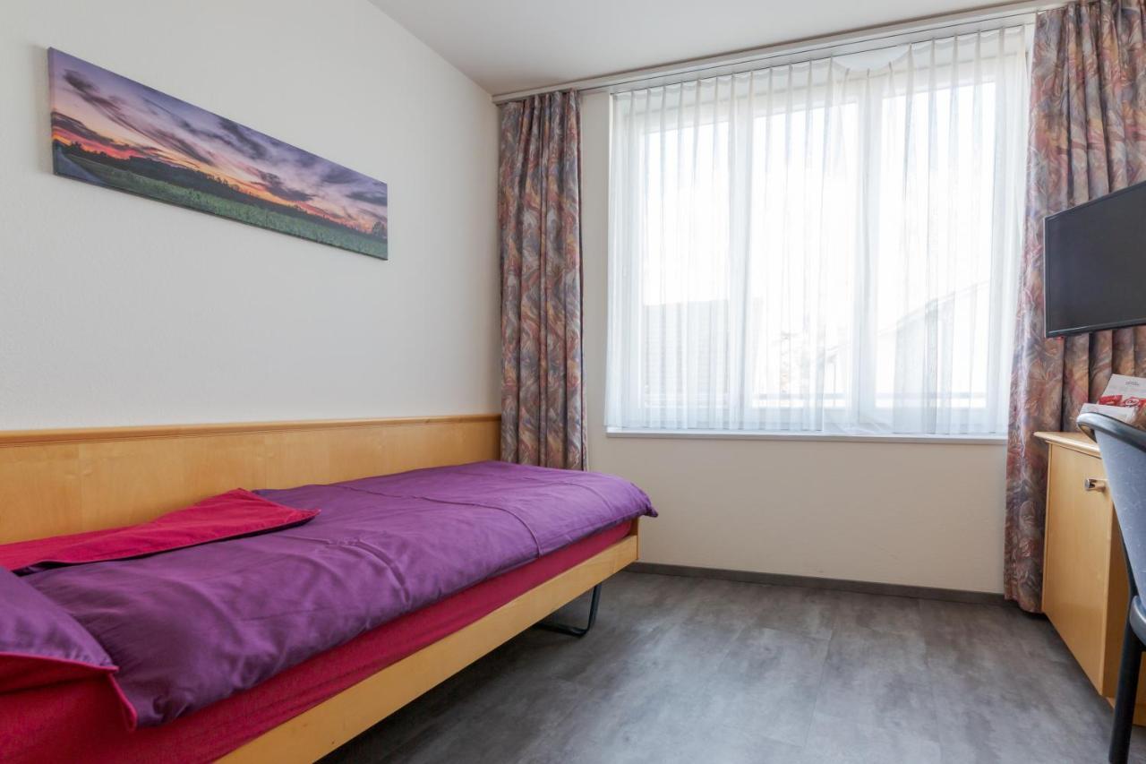 Hotel Rynach Reinach  Eksteriør bilde