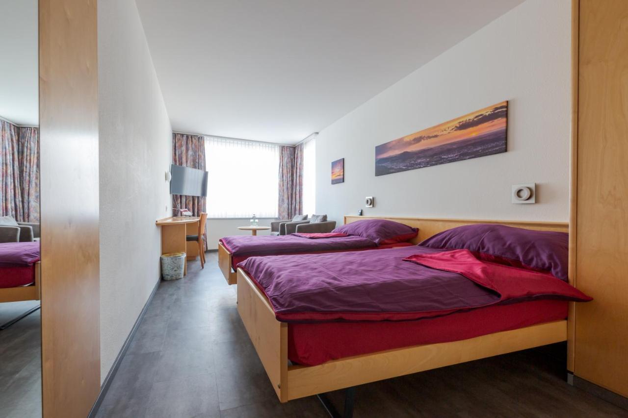 Hotel Rynach Reinach  Eksteriør bilde